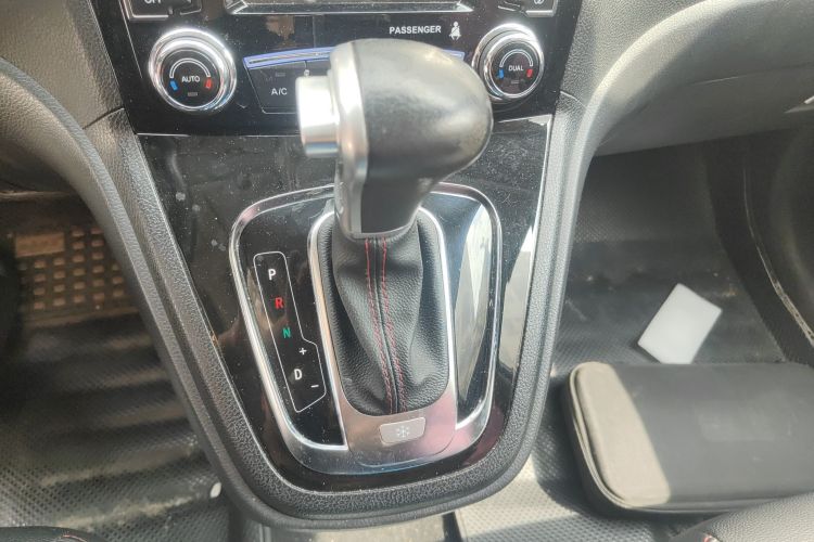 Haval H6 2017 car image #14