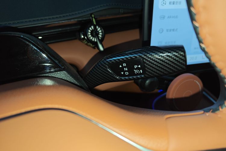 Deepal S07 2023 car image #14