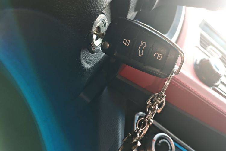 JAC 2018 #14 JAC 2018 car image #14