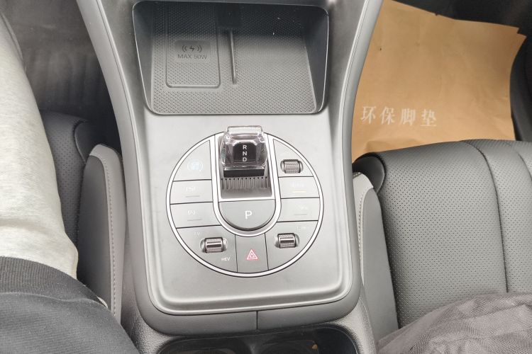 BYD Sea Lion 05 DM-i 2025 image de voiture #14