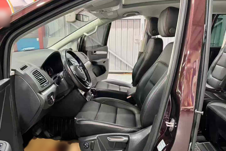 Volkswagen Sharan 2019 immagine di auto #14