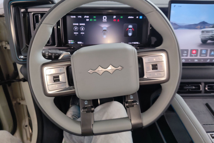 FangChengBao Leopard 5 2025 car image #14