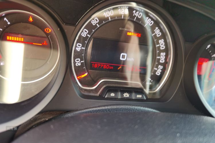 Citroen C5 2015 car image #14