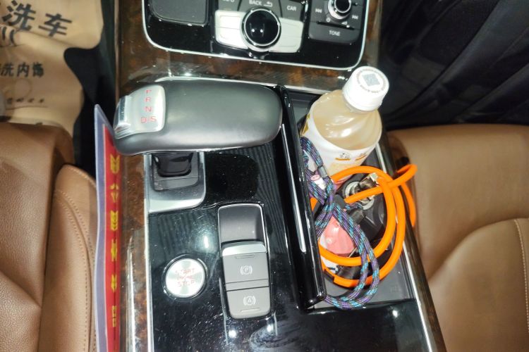 Audi A8 2016 imagen de coche #14