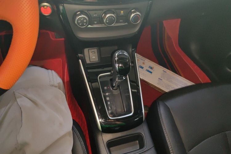 日产 轩逸 2019 汽车图片 #14