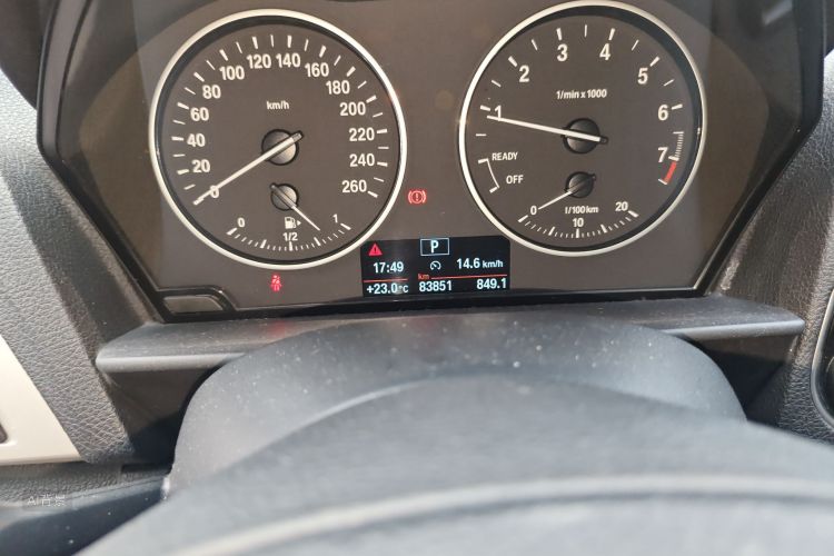 BMW 1 Series (Imported) 2015 car image #14