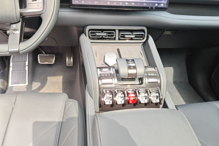 FangChengBao Leopard 5 2025 #14 FangChengBao Leopard 5 2025 immagine di auto #14