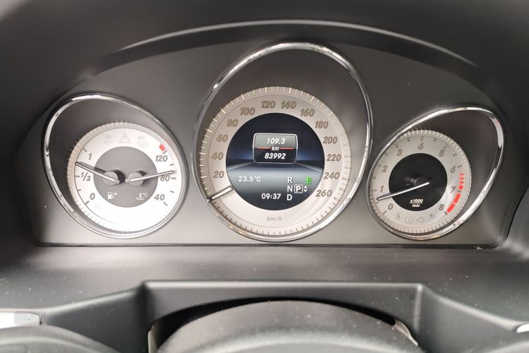 Mercedes-Benz GLK Class 2014 car image #14