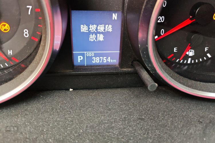 Haval M6 2018 #14 Haval M6 2018 car image #14