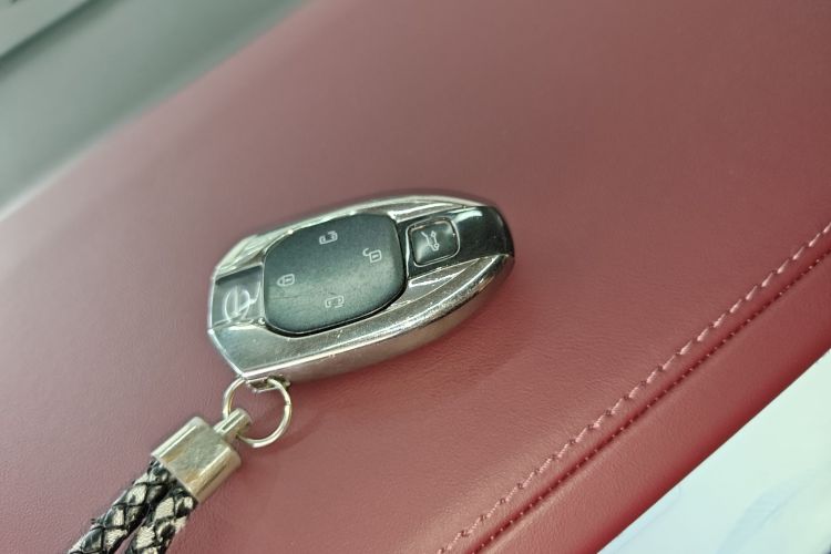 GAC Trumpchi M8 2023 car image #14