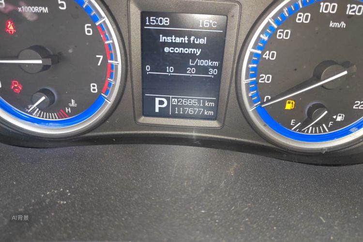 Suzuki S-Cross 2014 immagine di auto #14