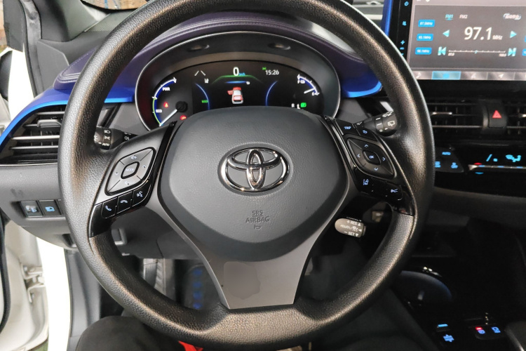 Toyota C-HR EV 2021 car image #14