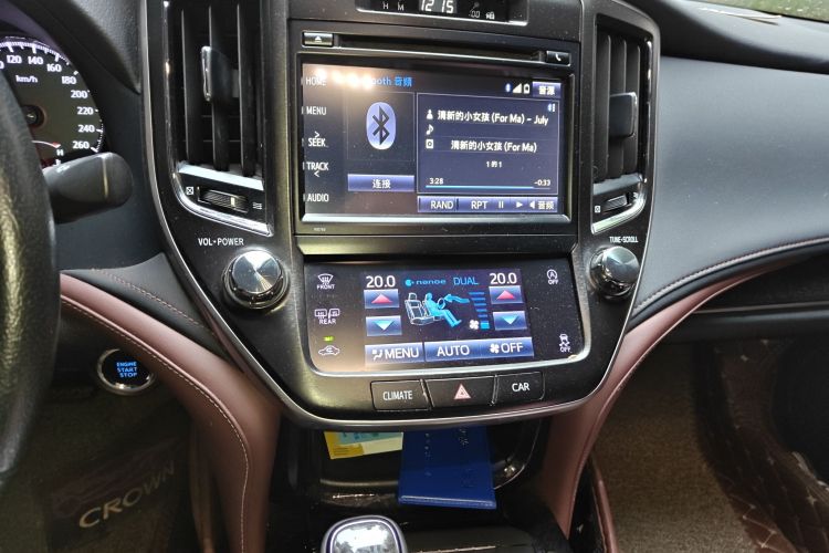 丰田 皇冠 2018 汽车图片 #14