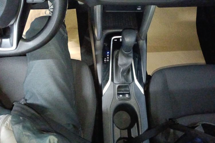Toyota Frontlander 2024 car image #14
