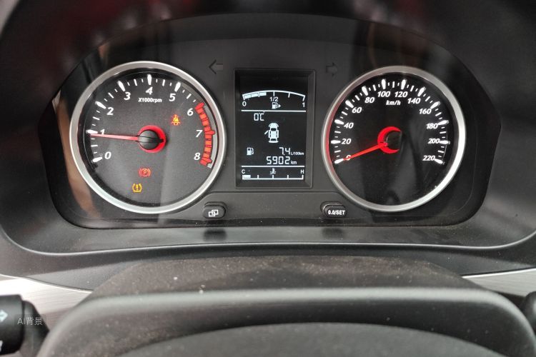 Forthing T5 2023 car image #14