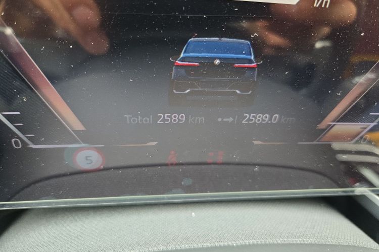 BMW 7 Series 2025 car image #14