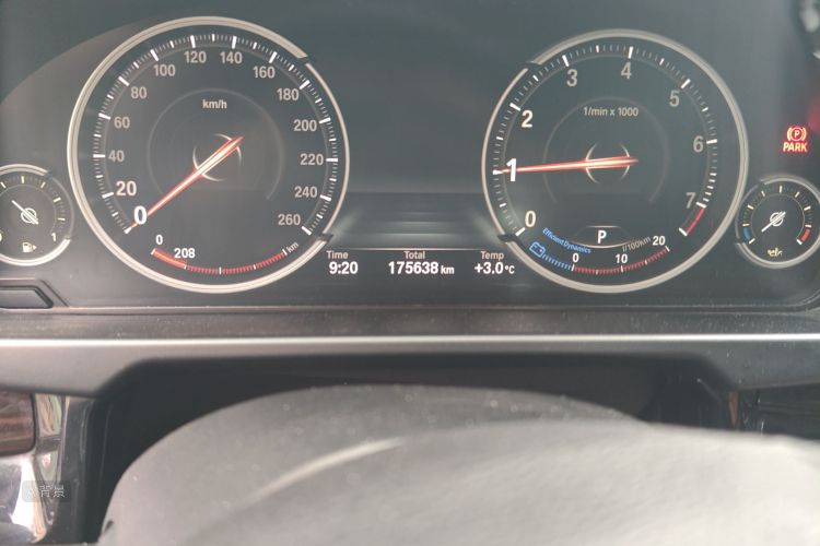 BMW X6 2017 изображение автомобиля #14