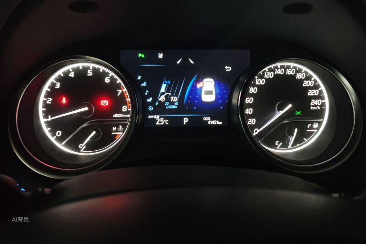 Toyota Camry 2019 immagine di auto #14