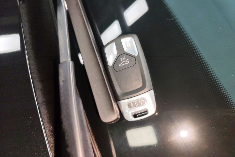 Audi Q5L 2021 imagem de carro #14