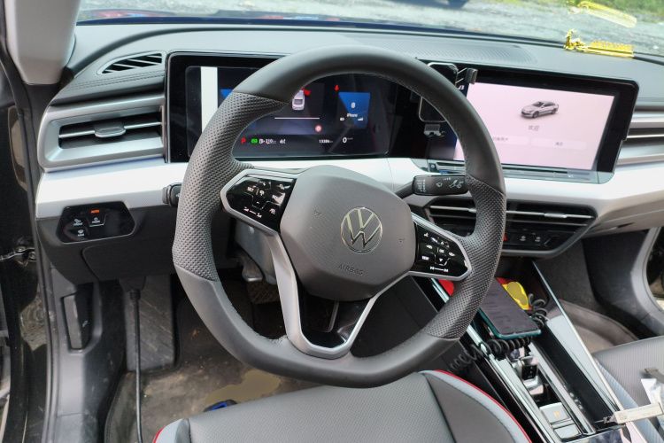 Volkswagen Lamando 2024 car image #14