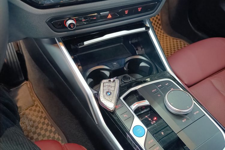 BMW i3 2024 imagem de carro #14