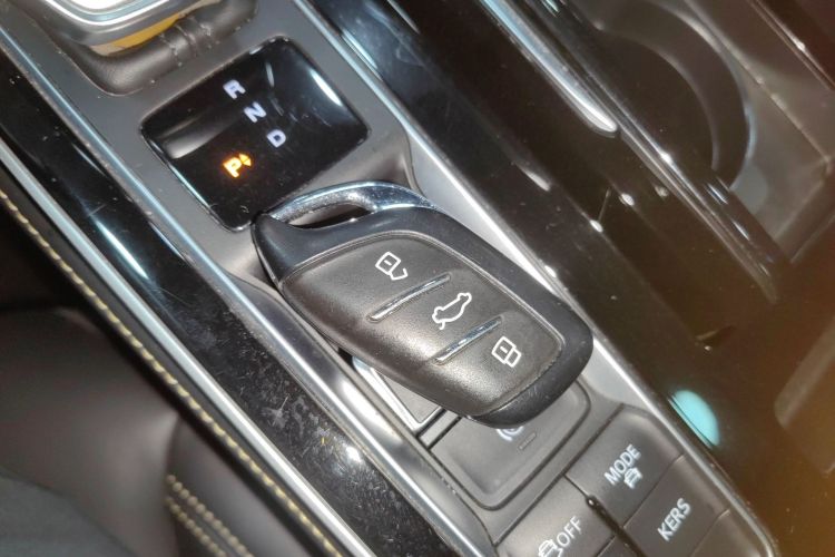 Roewe i6 MAX New Energy 2024 image de voiture #14