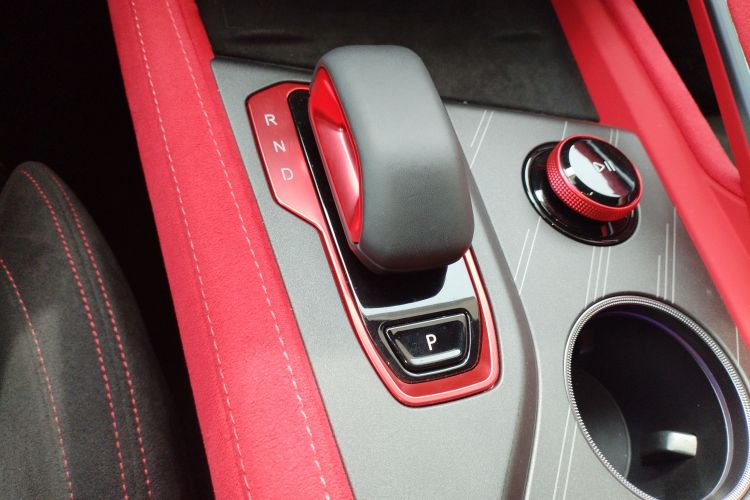 极氪 极氪001 FR 2023 汽车图片 #14