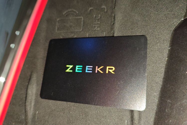 极氪 极氪001 FR 2024 汽车图片 #14