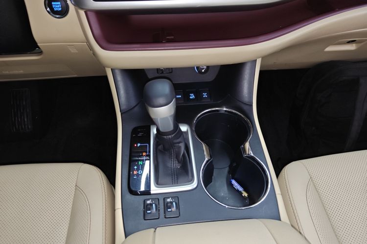 Toyota Highlander 2017 #14 Toyota Highlander 2017 car image #14