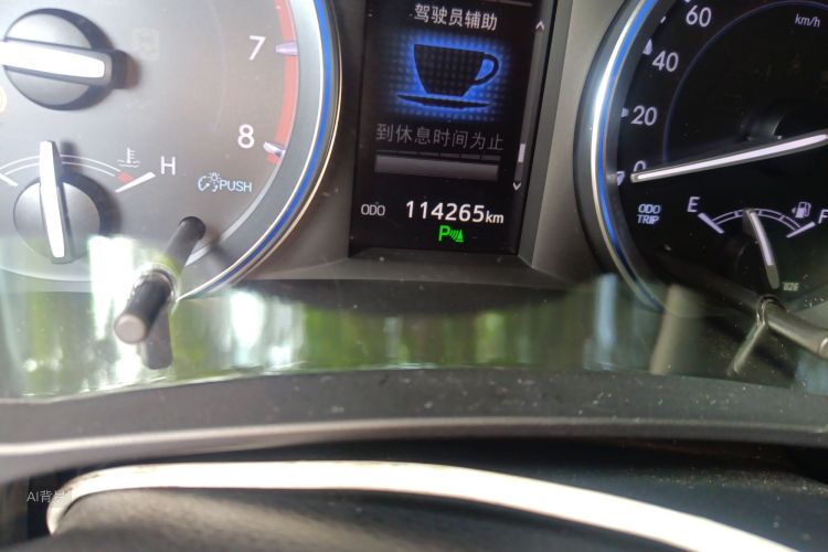 Toyota Highlander 2019 car image #14