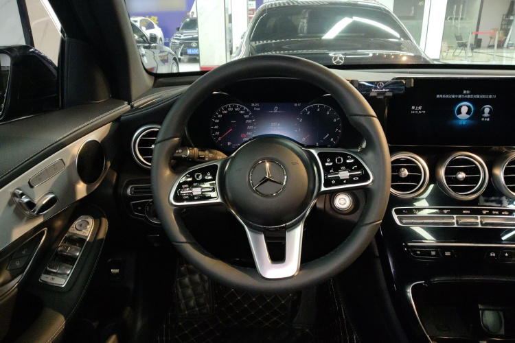 Mercedes-Benz GLC Class 2022 car image #14