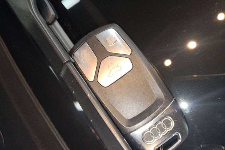 奥迪 奥迪RS 4 2022 汽车图片 #14