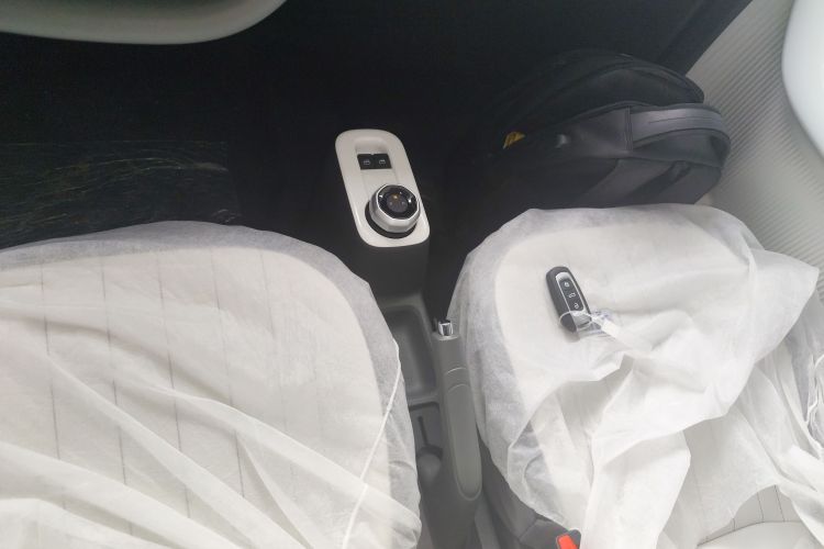 睿蓝汽车 2025 汽车图片 #14