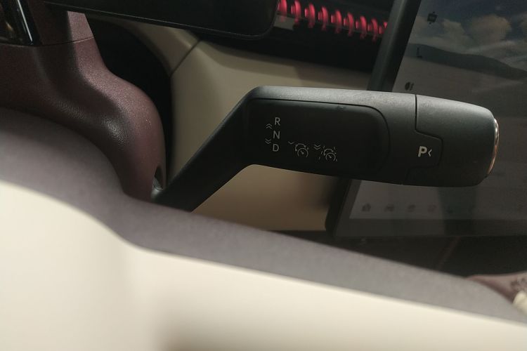 极氪 极氪X 2024 汽车图片 #14