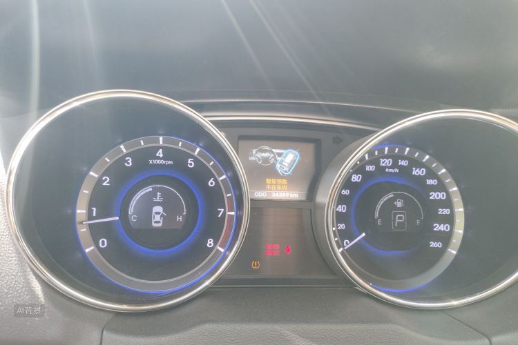 Hyundai Sonata 2015 immagine di auto #14