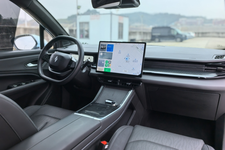 睿蓝汽车 睿蓝7 2025 汽车图片 #14