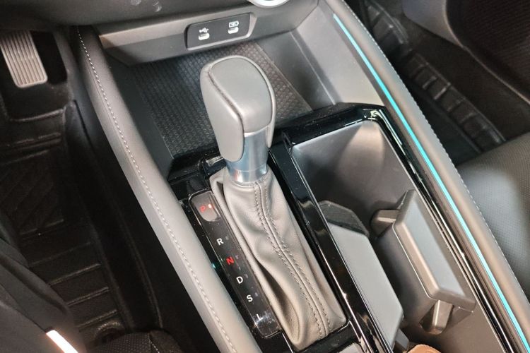 Honda Accord 2024 car image #14