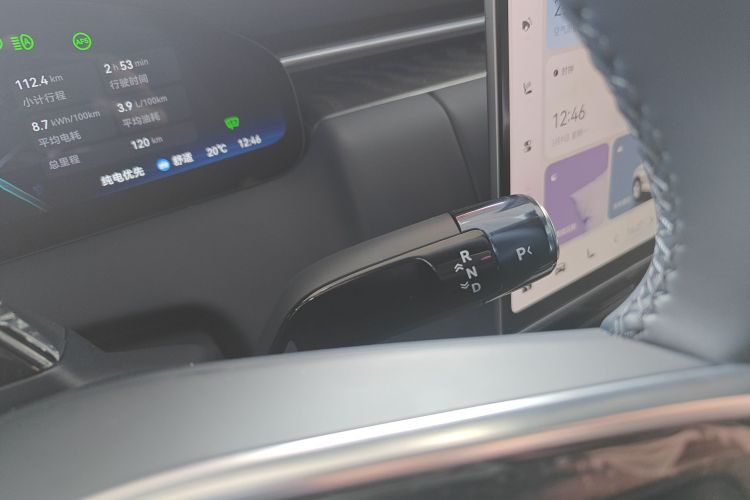 Zeekr 9X 2026 изображение автомобиля #14