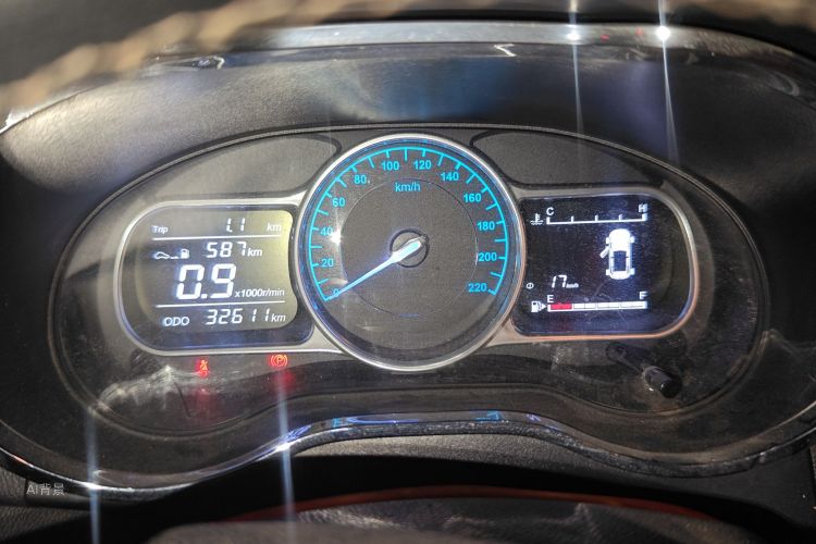 SWM斯威汽车 SWM斯威X3 2018 汽车图片 #14