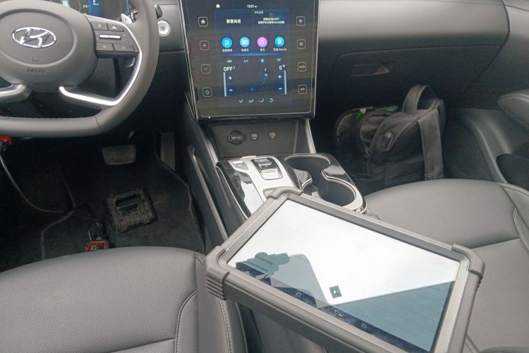 Hyundai Tucson 2022 car image #14