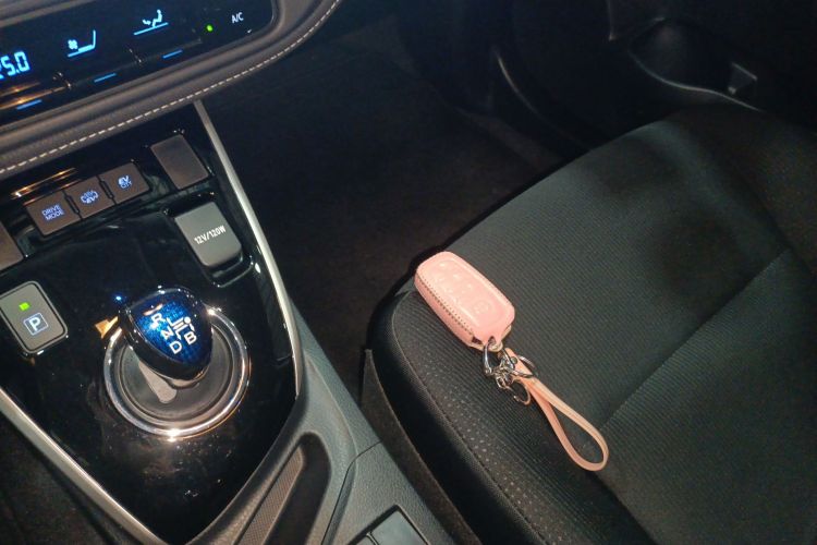 Toyota Corolla Hybird E+ 2019 car image #14