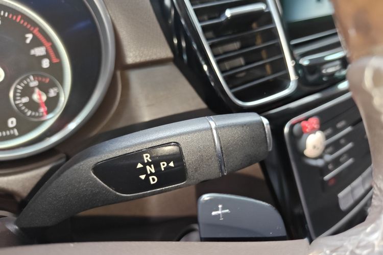 Mercedes-Benz GLE Class 2016 car image #14