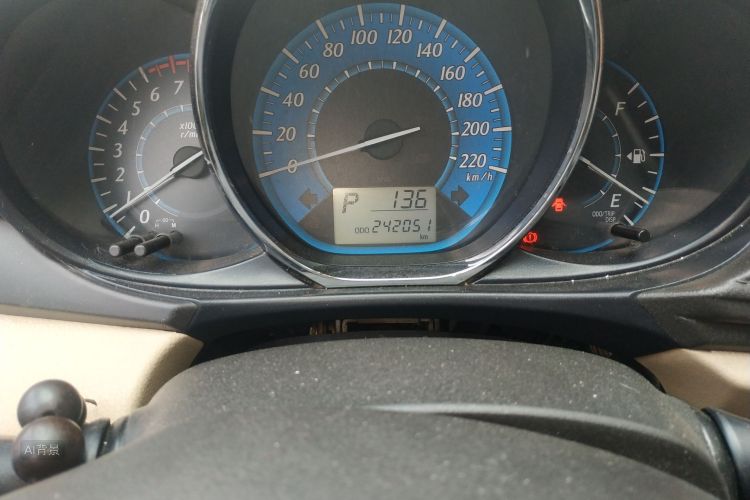 Toyota Yaris L Zhixuan 2014 immagine di auto #14