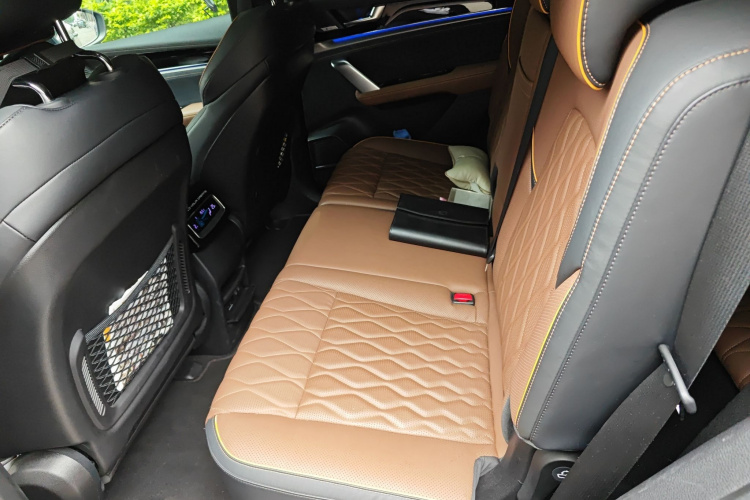 BYD Tang New Energy 2021 car image #14