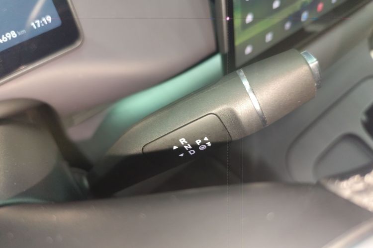 Leapmotor C16 2024 car image #14