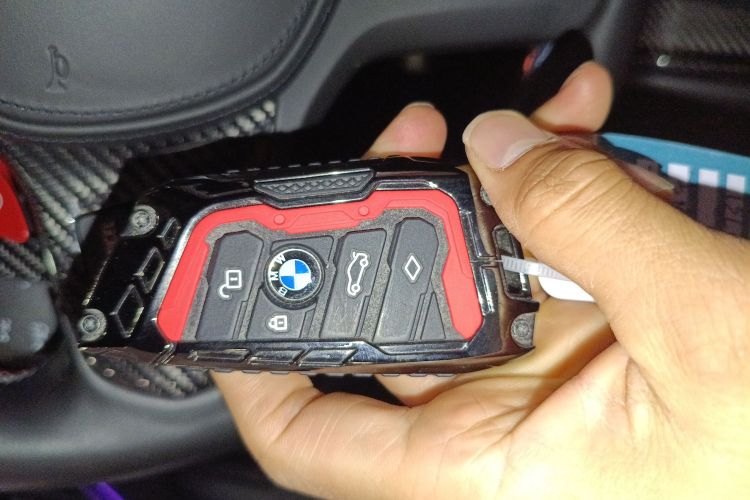 BMW M4 2023 imagen de coche #14