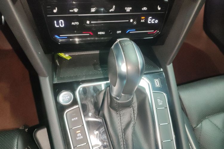 Volkswagen Magotan GTE 2022 immagine di auto #14