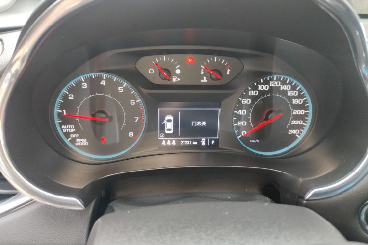 Chevrolet Malibu XL 2022 immagine di auto #14