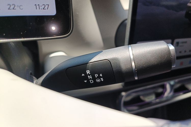 零跑汽车 零跑B10 2025 汽车图片 #14