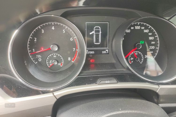 Volkswagen Touran 2017 immagine di auto #14